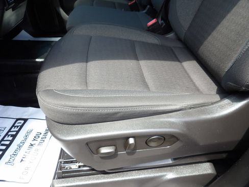 Used 2025 Chevrolet Silverado 3500 W/T w/ WT/CX Safety Package AWD/4WD image 18