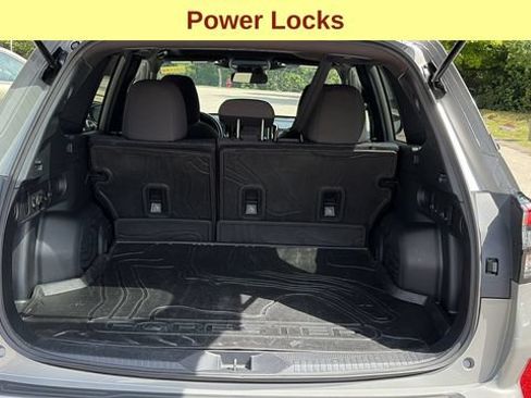 Certified 2025 Subaru Forester Premium AWD/4WD image 13