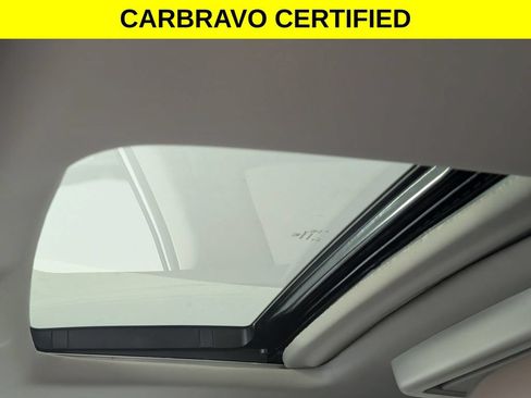 Used 2025 Honda Odyssey Touring image 12