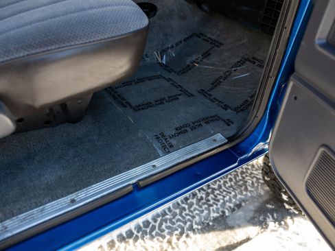 Used 1992 Dodge D/W Truck 250 image 34