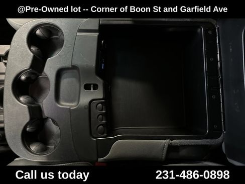 Used 2017 RAM 2500 Tradesman w/ Chrome Appearance Group AWD/4WD image 27