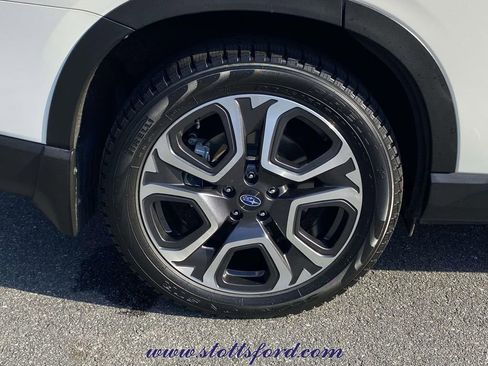 Used 2023 Subaru Ascent Limited w/ Technology Package AWD/4WD image 7