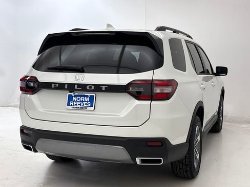 New 2026 Honda Pilot EX-L image 9