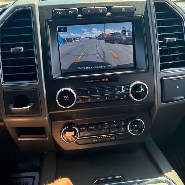 Used 2020 Ford Expedition Max XLT AWD/4WD image 26