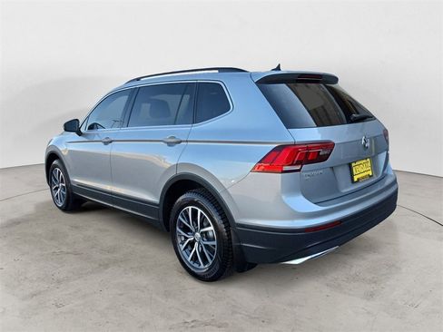 Used 2019 Volkswagen Tiguan SEL R-Line image 3
