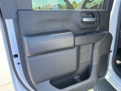 New 2026 GMC Sierra 2500 Pro w/ 1SA Pro Safety Plus Package AWD/4WD image 10
