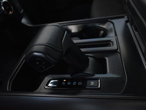 Used 2024 Ford F150 XLT w/ Equipment Group 302A MID image 31