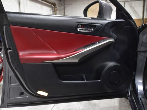 Used 2014 Lexus IS 350 AWD image 11