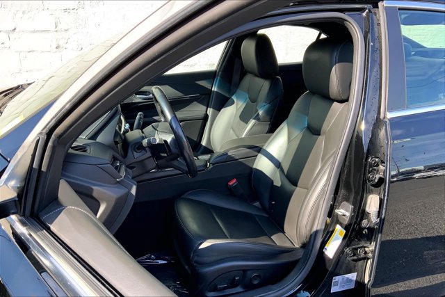 Used 2024 Cadillac CT4 Luxury w/ Cold Weather Package AWD/4WD image 23