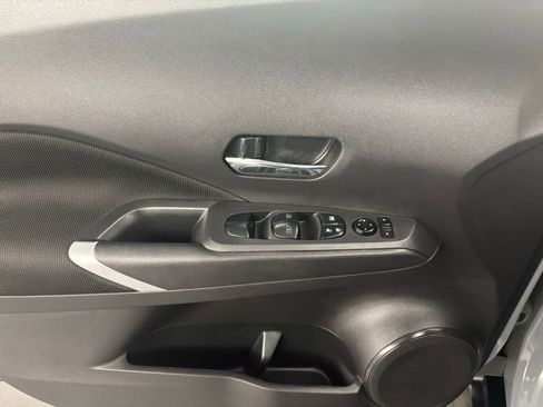 Used 2024 Nissan Kicks SV image 19