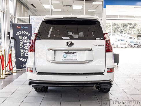 Used 2020 Lexus GX 460 Luxury w/ Luxury Sport Package AWD/4WD image 13