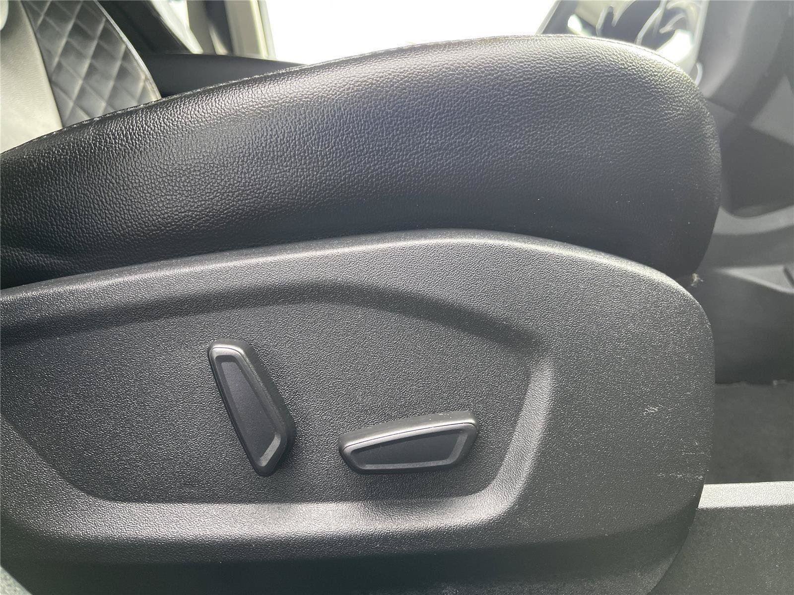 Used 2024 Ford Edge Titanium AWD/4WD image 36