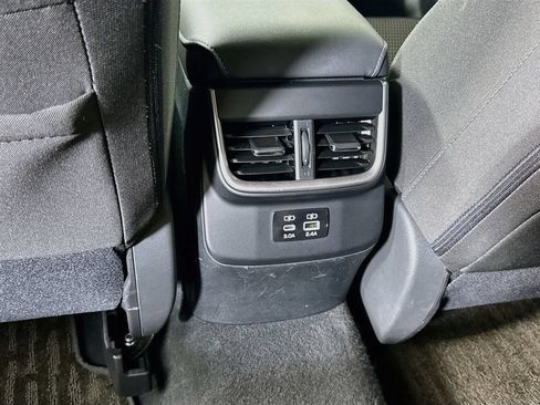 Used 2025 Subaru Outback Premium AWD/4WD image 24