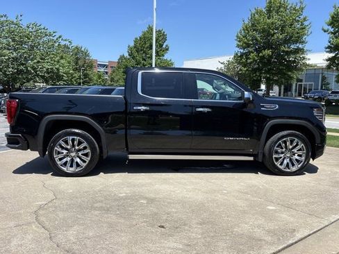 Used 2023 GMC Sierra 1500 Denali w/ Denali Reserve Package AWD/4WD image 2