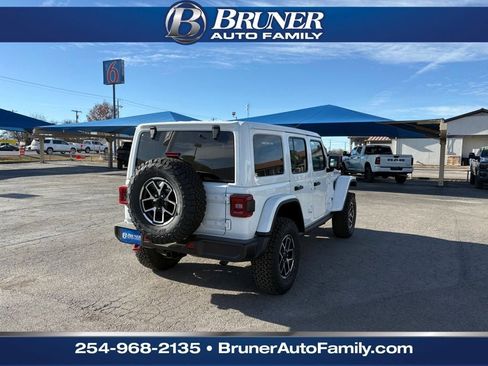 New 2026 Jeep Wrangler Unlimited Rubicon image 5