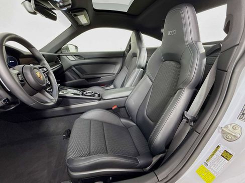 Used 2024 Porsche 911 Carrera T w/ Sportdesign Package image 5