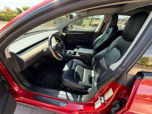 Used 2022 Tesla Model 3 Standard Range RWD image 5
