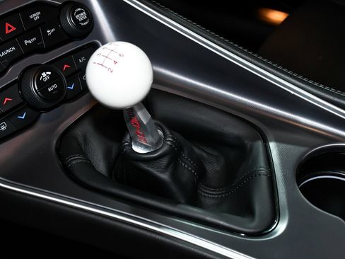 Used 2019 Dodge Challenger R/T Scat Pack RWD image 36