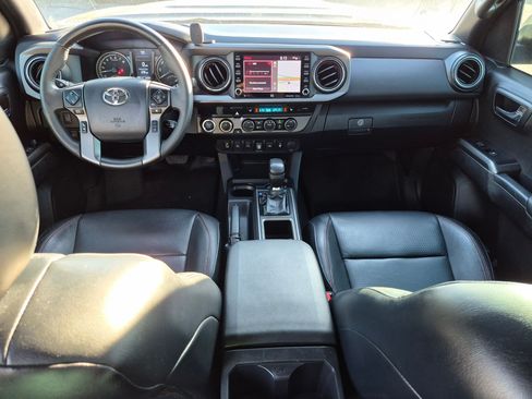 Used 2023 Toyota Tacoma TRD Pro AWD/4WD image 31