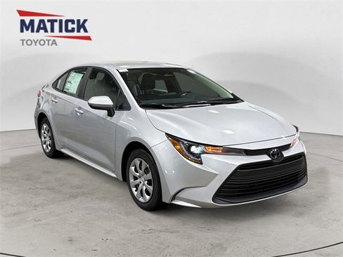New 2026 Toyota Corolla LE image 1