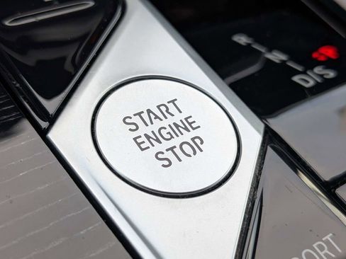 Used 2025 BMW X5 xDrive40i image 30