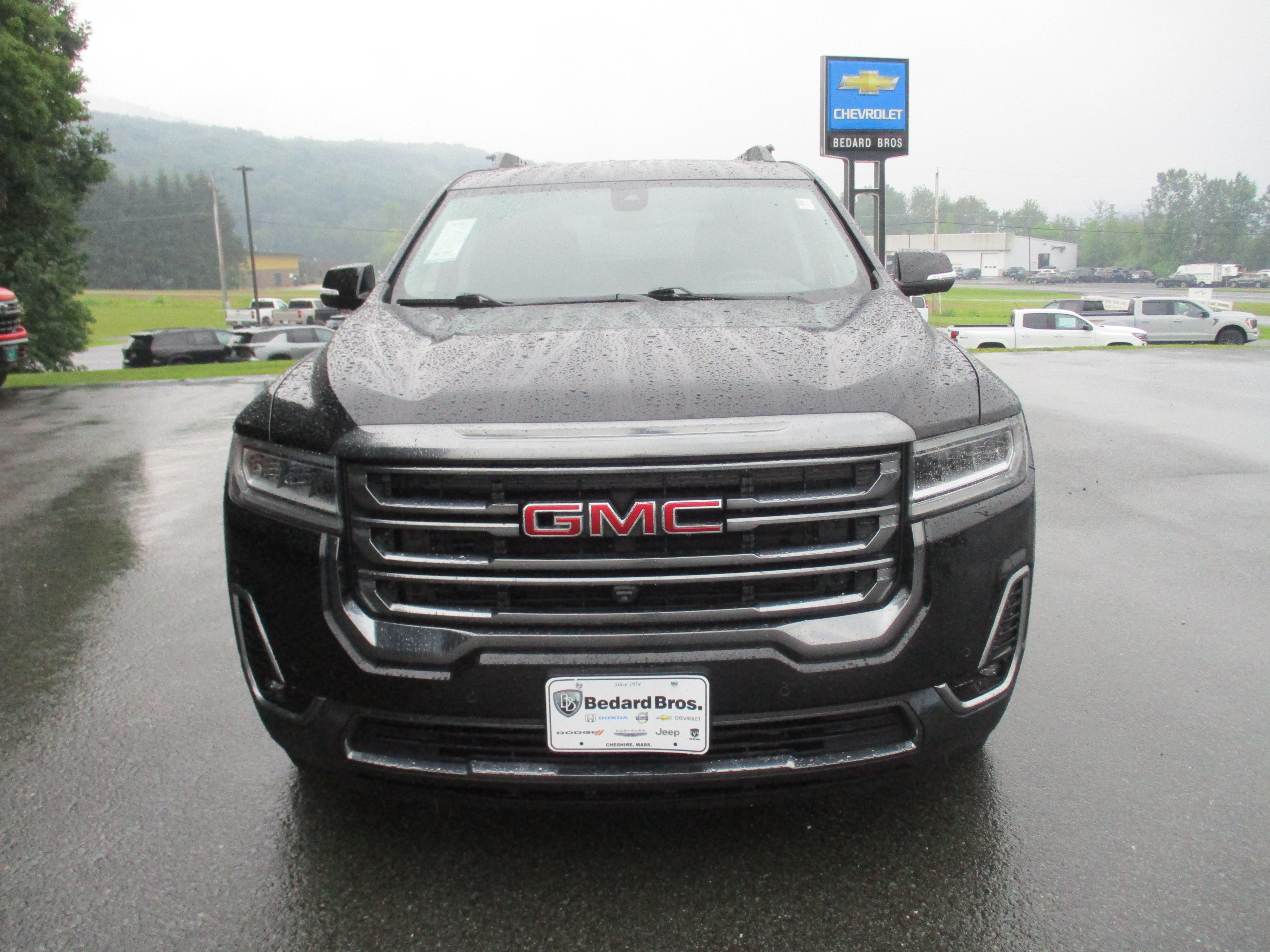 Certified 2023 GMC Acadia AT4 AWD/4WD image 2