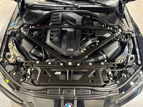 Used 2024 BMW M4 xDrive Competition AWD/4WD image 37