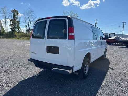 Used 2023 Chevrolet Express 2500 Work Van w/ Driver Convenience Package image 8