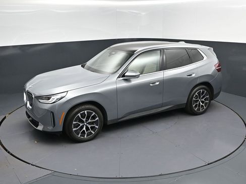 Certified 2025 BMW X3 xDrive30i w/ Convenience Package image 31