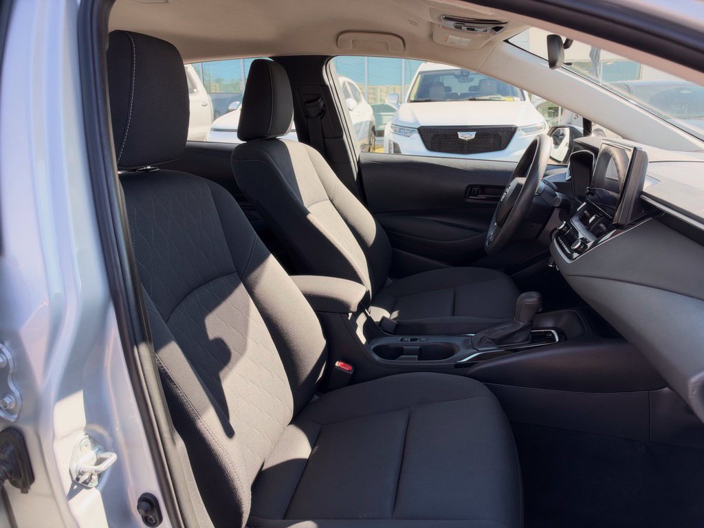 Used 2024 Toyota Corolla LE FWD image 15