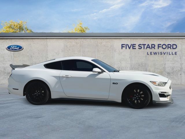 Used 2017 Ford Mustang GT w/ Black Accent Package RWD image 9