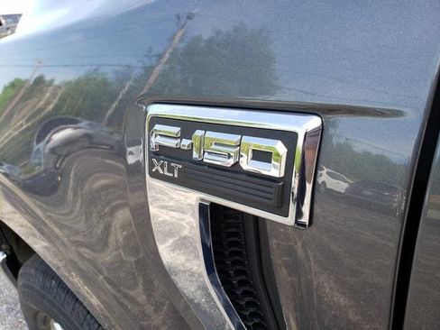 Used 2022 Ford F150 XLT w/ Equipment Group 302A High AWD/4WD image 13