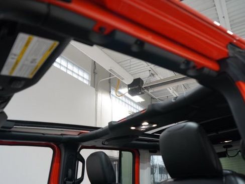 Used 2023 Jeep Wrangler Unlimited Rubicon 392 image 14