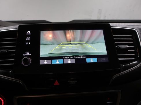 Used 2023 Honda Passport TrailSport image 27