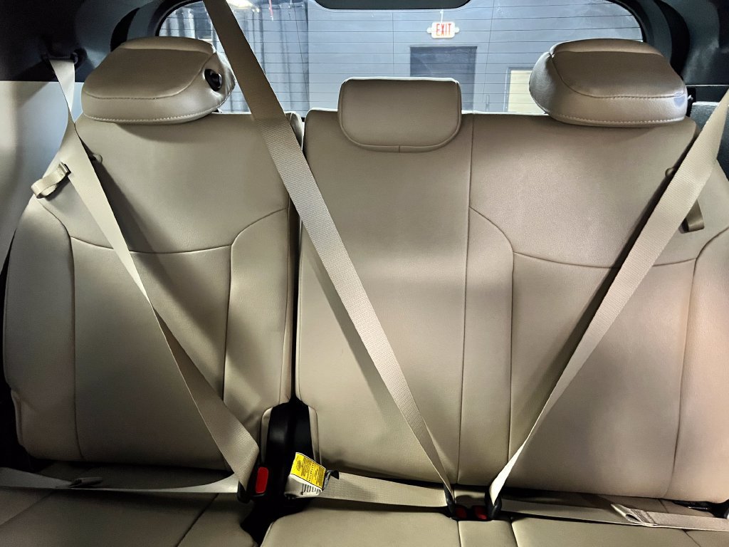 Used 2024 Toyota Sienna Limited AWD/4WD image 20