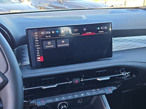 Used 2024 Alfa Romeo Tonale Veloce image 18