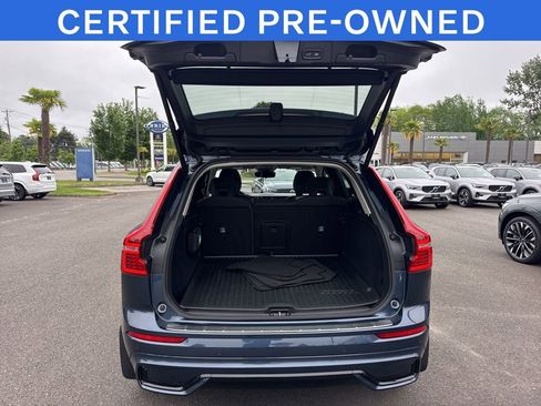 Certified 2025 Volvo XC60 B5 Core w/ Protection Package Premier AWD/4WD image 16