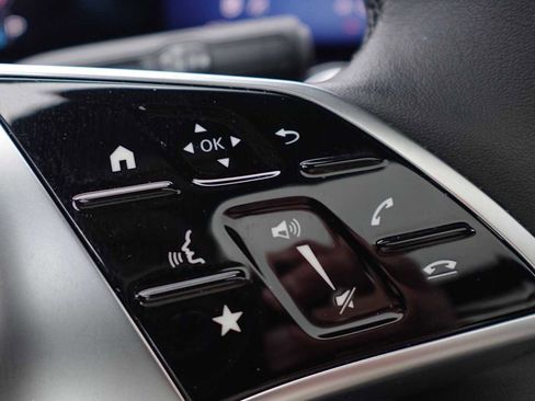 Used 2026 Mercedes-Benz GLA 250 4MATIC image 16