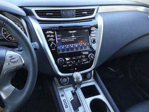 Used 2018 Nissan Murano SL w/ Moonroof Package image 23