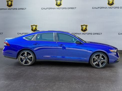 Used 2024 Honda Accord Sport image 4