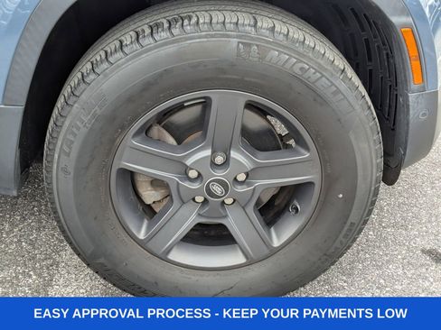 Used 2022 Land Rover Defender 90 image 12