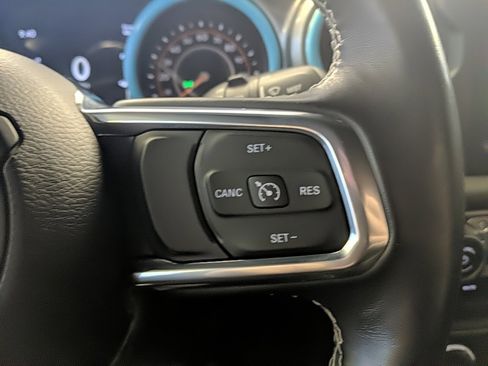 Used 2021 Jeep Wrangler Unlimited Sahara w/ Cold Weather Group image 17