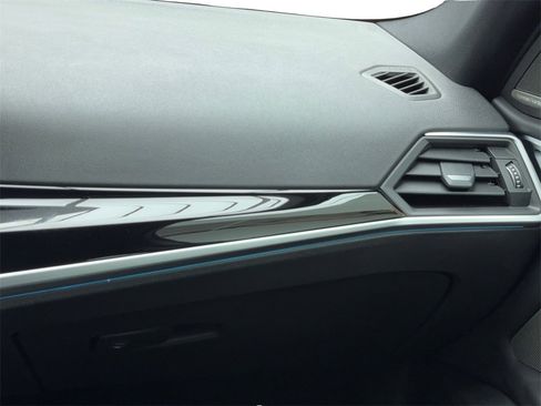 Used 2024 BMW i4 eDrive35 w/ Premium Package image 20