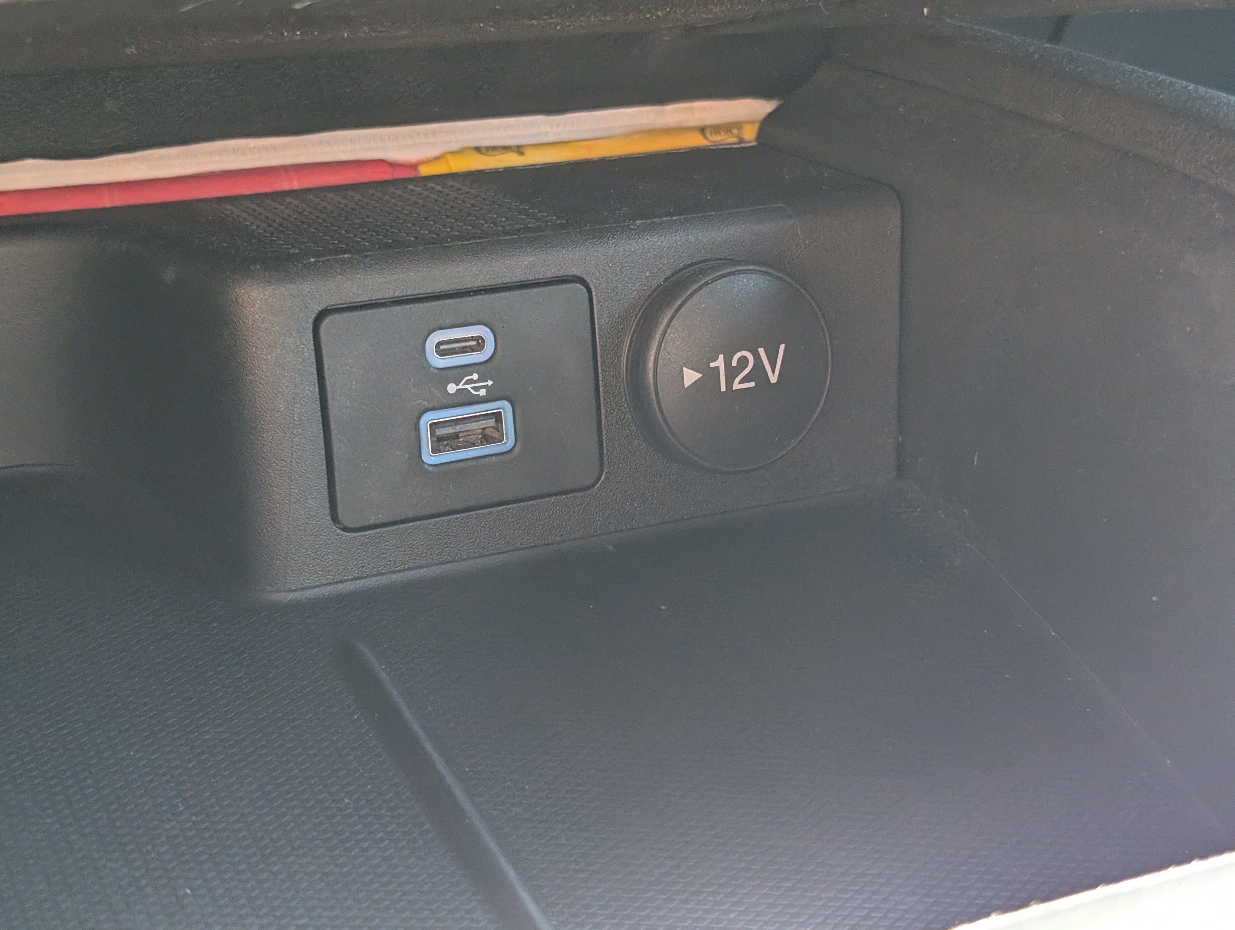 Used 2023 Ford Escape ST-Line w/ Tech Pack #1 FWD image 22
