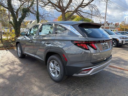 New 2026 Hyundai Tucson SE image 5