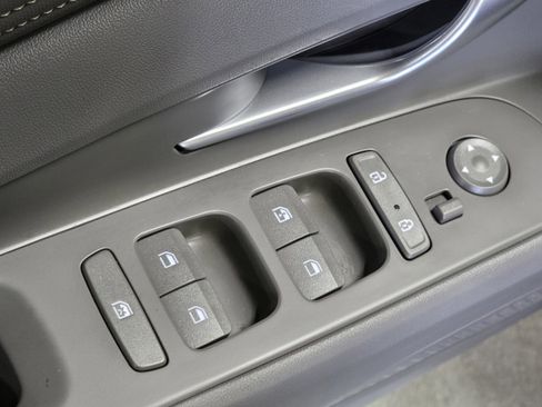 Certified 2023 Hyundai Elantra SEL w/ Convenience Package image 21