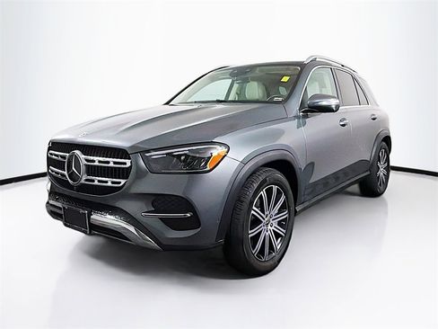 Used 2024 Mercedes-Benz GLE 450 4MATIC image 3