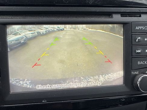 Used 2017 Nissan Sentra SR Turbo w/ SR Turbo Premium Package image 11