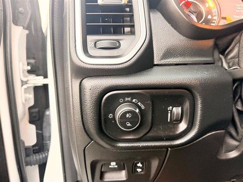Used 2020 RAM 1500 Big Horn AWD/4WD image 8