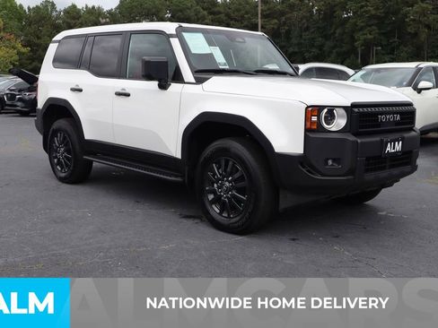 Used 2024 Toyota Land Cruiser image 5